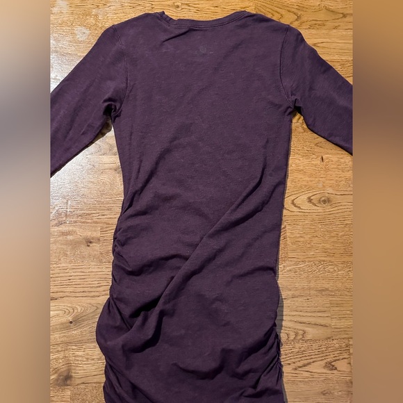 Lululemon🍋 Anytime Dress Heathered Bordeaux Drama
Size 2 - Picture 5 of 16